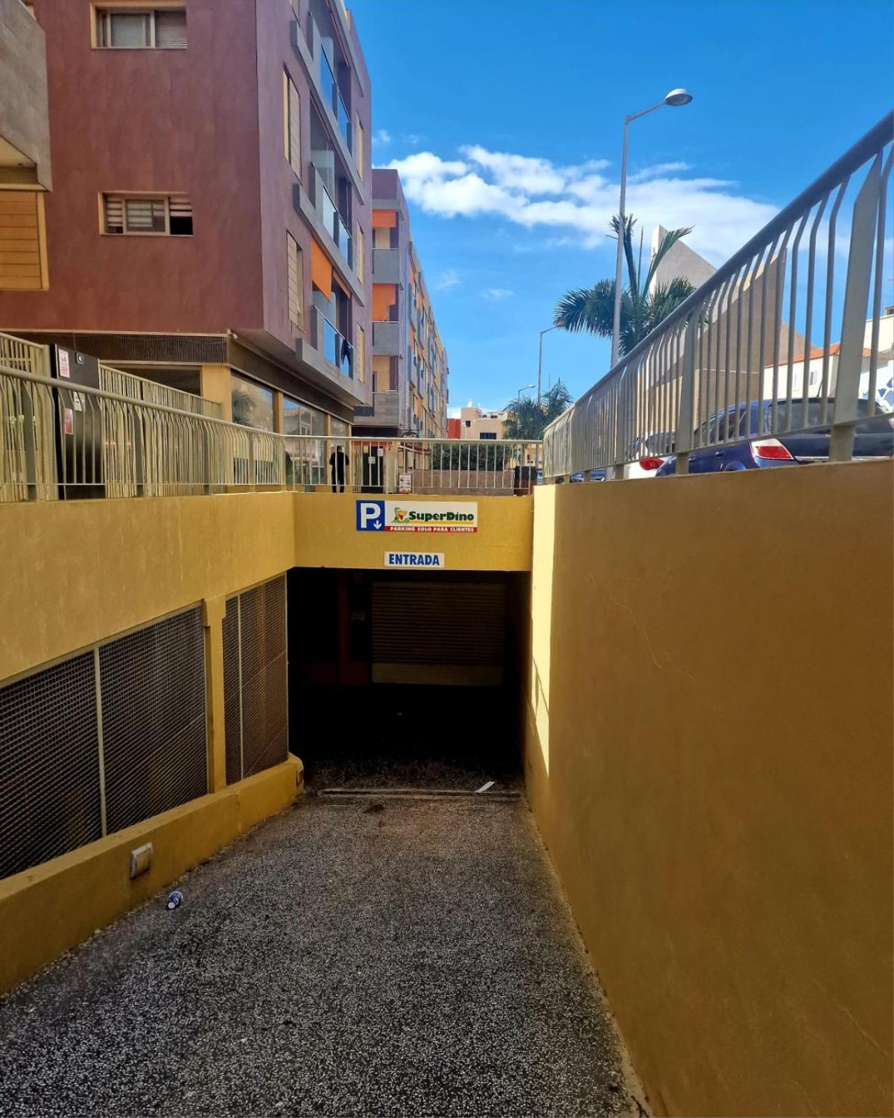 Alcala Seaside Apartment, Two Rooms, Private Parking Exteriör bild