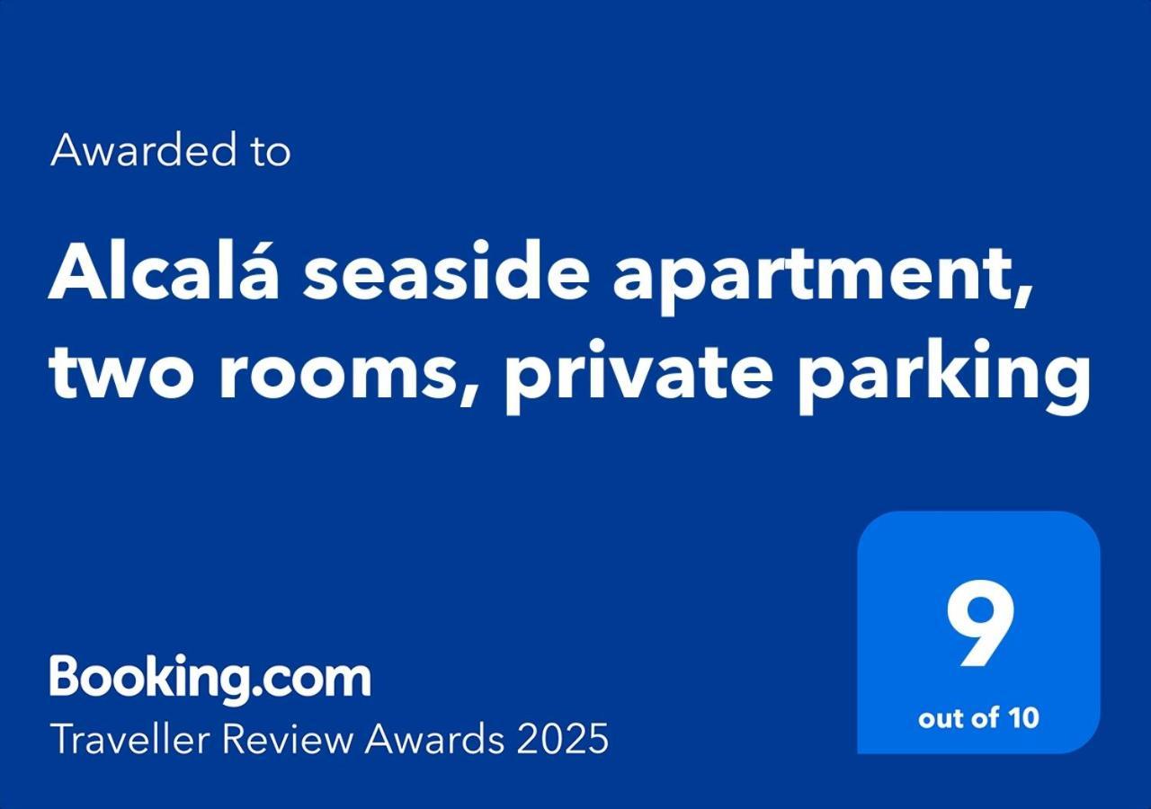 Alcala Seaside Apartment, Two Rooms, Private Parking Exteriör bild